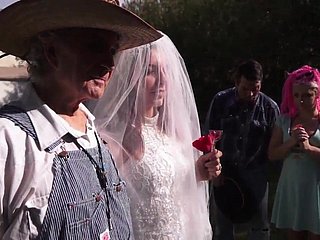 Kutsal Evlilik, HD Düğün