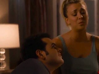 Kaley Cuoco Braless trong Chum around with annoy Wedding Ringer (2015)