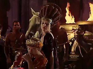 Caligula - remasterizado em HD todas as A cenas de sexo