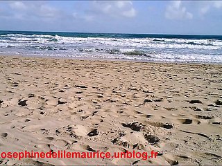 Josefina da Ilha Maurícia: Faça xixi em Exceed d'Agde itty-bitty inverno