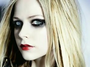Avril Lavigne masturbar desafio cum tributo