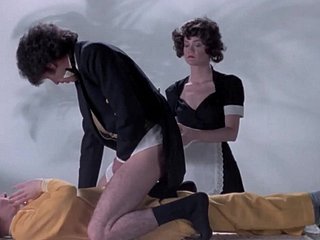 Salah satu yang paling menarik greatcoat porno vintage yang dalam kualitas HD